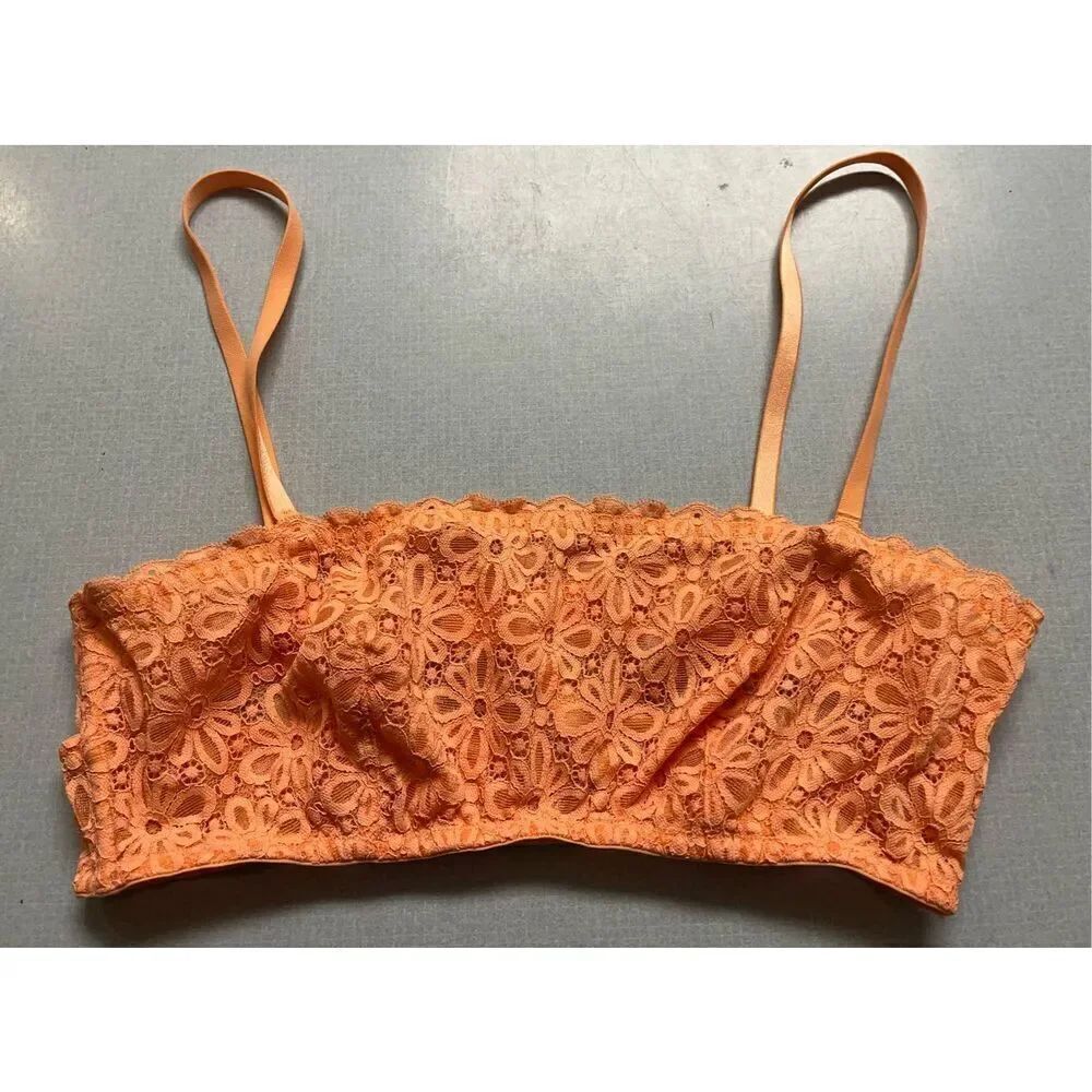 Victoria’s Secret bralette peach color sz large